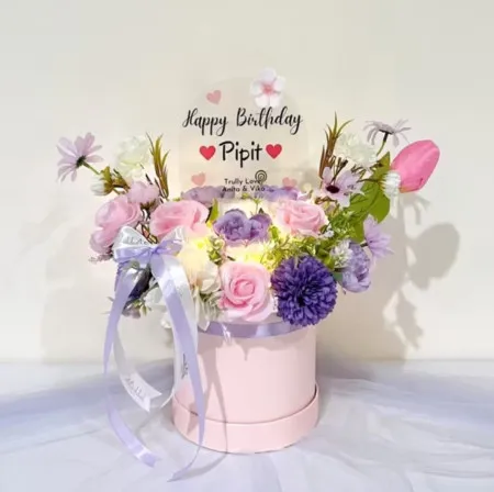 Bloom Box Akrilik Ucapan Ulang Tahun Pancoran